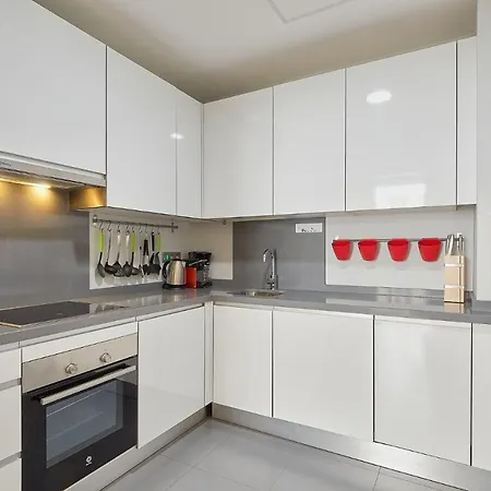 Sebastian Souviron In By Solaga Homes Málaga